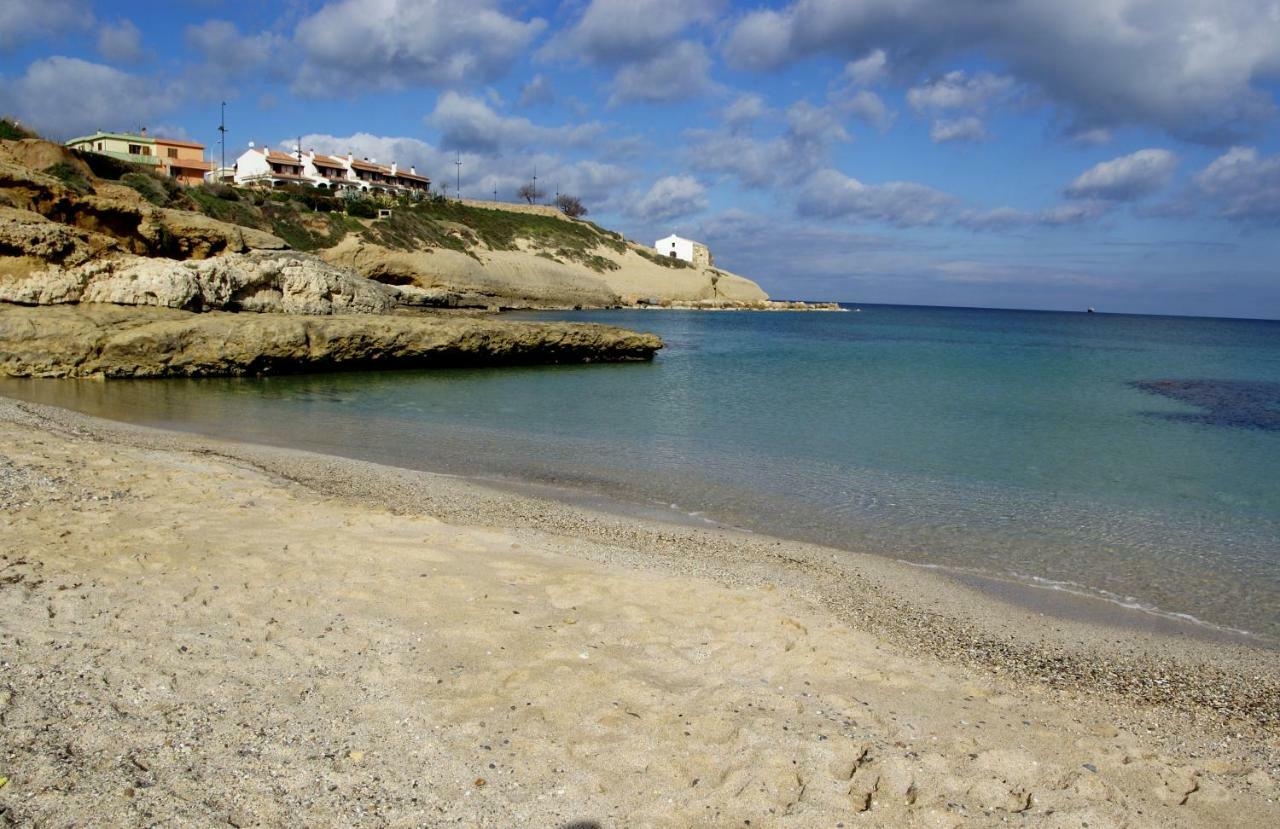 Affittacamere Da Arianna Porto Torres Εξωτερικό φωτογραφία